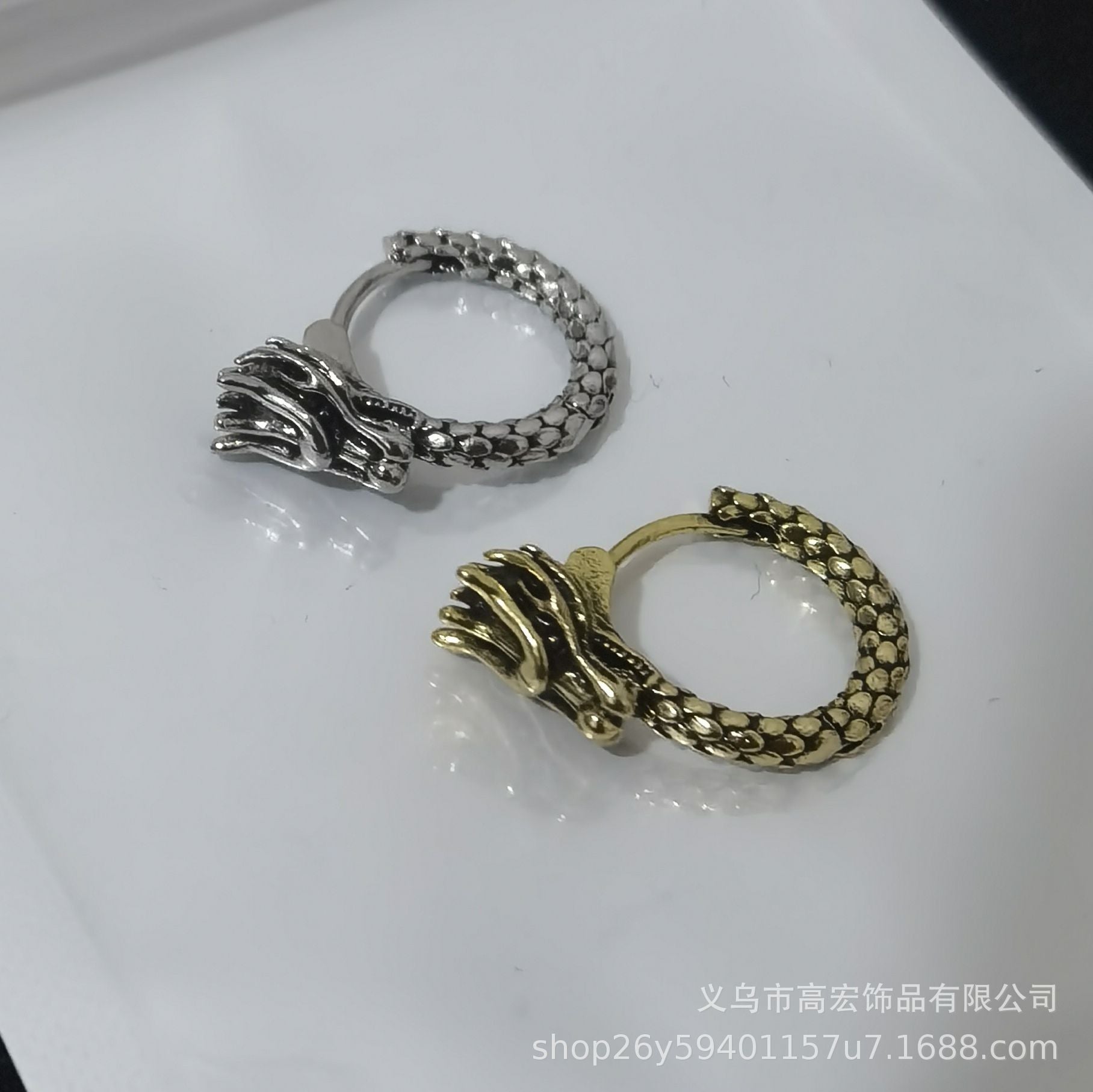 Retro Hip Hop Dragon Earrings for Men - Fashion Accessories